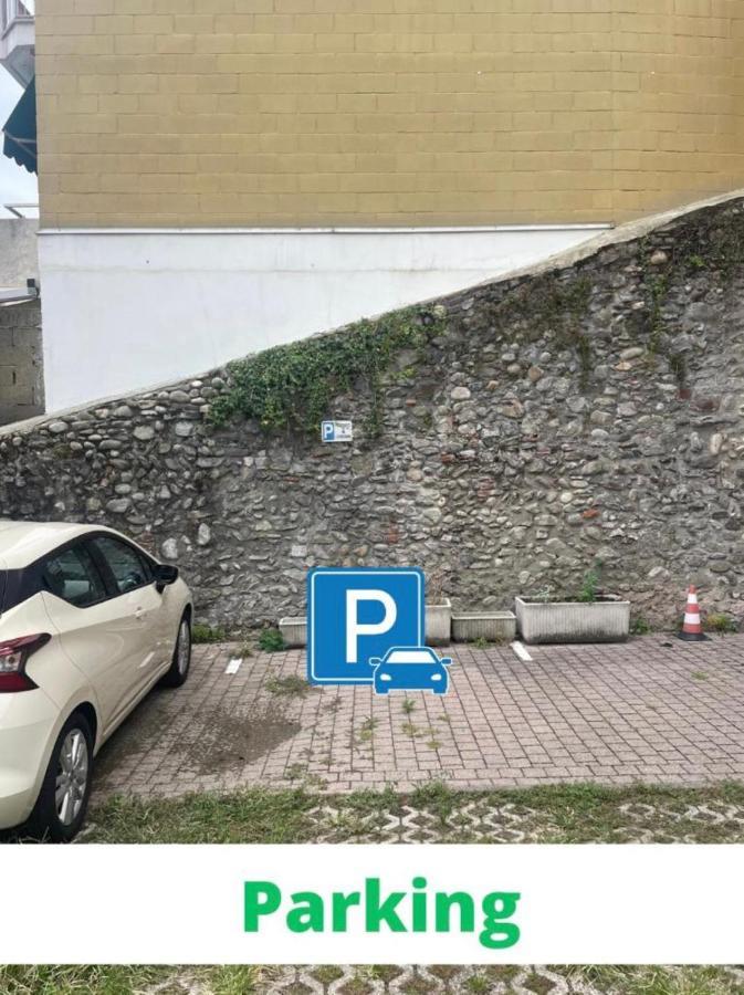 Leonardo Academy In 5' - Parcheggio Gratis - Laghi & Wi-Fi Apartment Сесто Календе Екстериор снимка